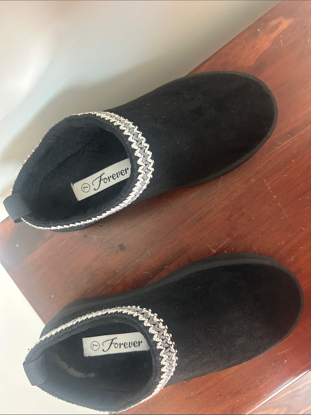 Black Slip-On Platform Mule with Contrast Trim size 7 - Picture 2 of 4